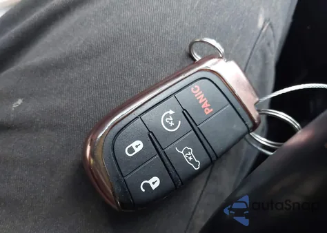 2017 Jeep Grand Cherokee Altitude 4X4 from USA, damaged, VIN 1C4RJFAG5HC749390